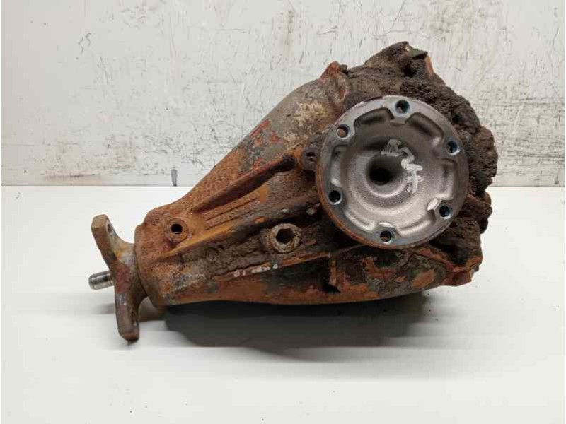 Recambio de diferencial trasero para mercedes clase c (w202) berlina 250 td (202.128) referencia OEM IAM 1243510605 1243510505 R
