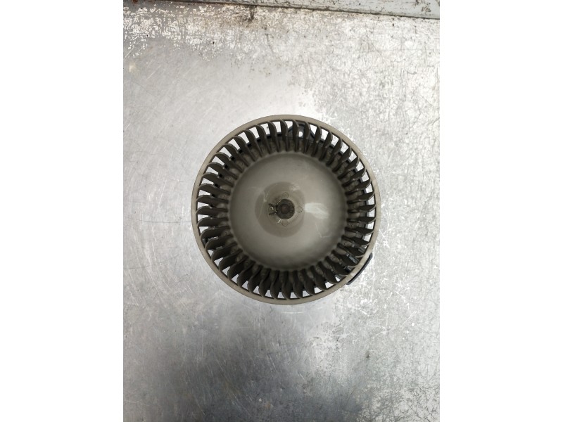 Recambio de motor calefaccion para mitsubishi montero (v20/v40) 2800 td glx (2-ptas.) referencia OEM IAM 194000  