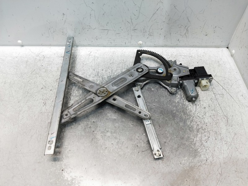 Recambio de elevalunas delantero izquierdo para hyundai i20 referencia OEM IAM 988101J110 0620201120 5P