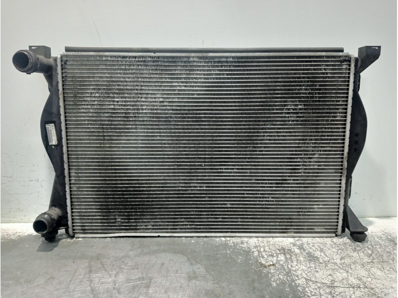 Recambio de radiador agua para audi a6 berlina (4f2) referencia OEM IAM 4F0121251Q  