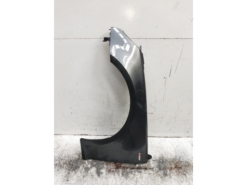 Recambio de aleta delantera izquierda para audi a4 avant (8w5) sport edition quattro referencia OEM IAM   