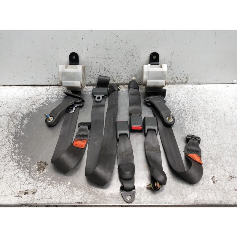 Recambio de juego cinturones trasero para mitsubishi montero (v20/v40) 2800 td glx (2-ptas.) referencia OEM IAM   3P