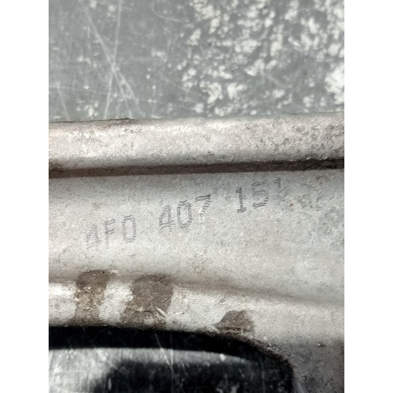 Recambio de brazo suspension inferior delantero derecho para audi a6 berlina (4f2) referencia OEM IAM 4F0407151  