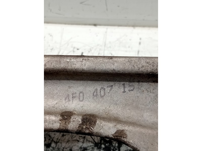 Recambio de brazo suspension inferior delantero izquierdo para audi a6 berlina (4f2) referencia OEM IAM 4F0407151  
