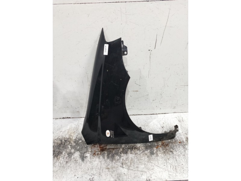 Recambio de aleta delantera derecha para chevrolet kalos referencia OEM IAM   