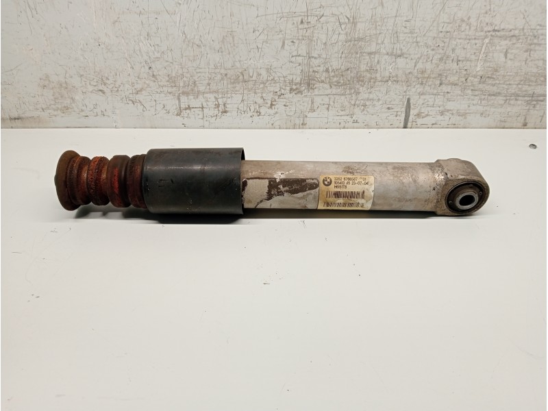Recambio de amortiguador trasero izquierdo para bmw serie 5 touring (e61) referencia OEM IAM 33526766587  