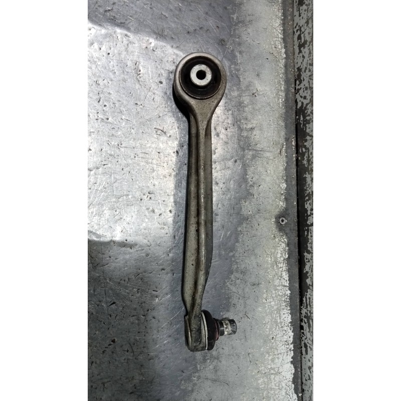 Recambio de brazo suspension superior delantero derecho para audi a4 berlina (8e) 1.8 t referencia OEM IAM   