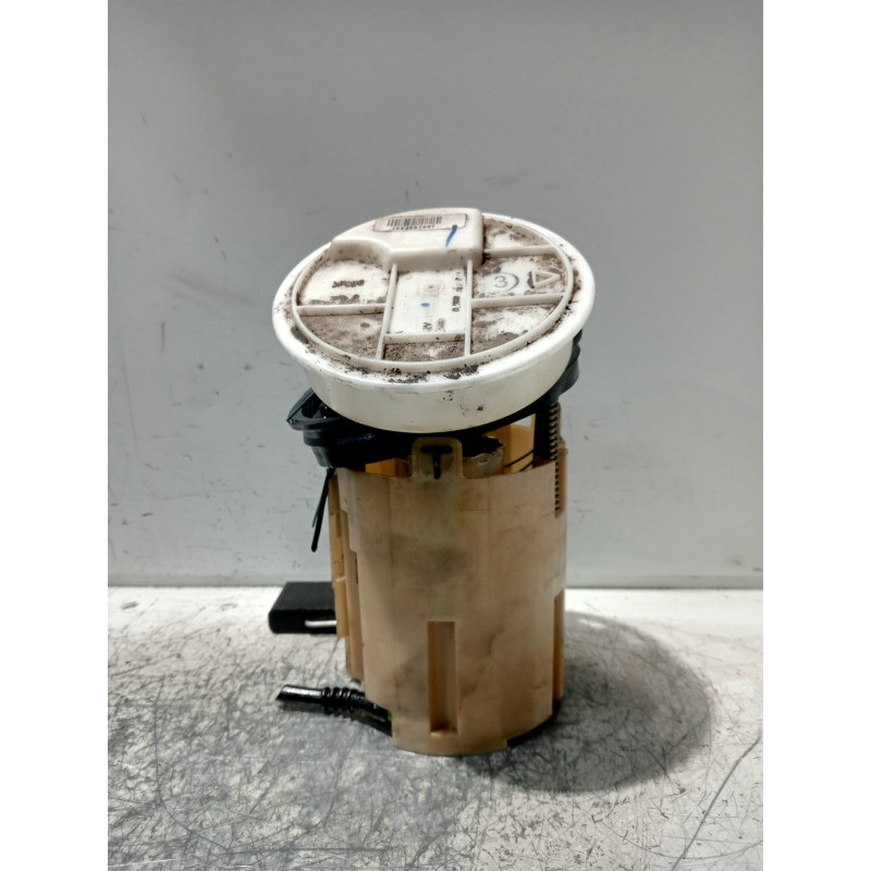 Recambio de bomba combustible para mercedes clase c (w203) berlina 2.2 cdi cat referencia OEM IAM A2034703394 0580303031 