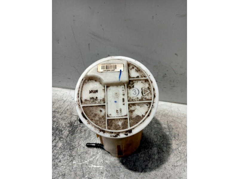 Recambio de bomba combustible para mercedes clase c (w203) berlina 2.2 cdi cat referencia OEM IAM A2034703394 0580303031 