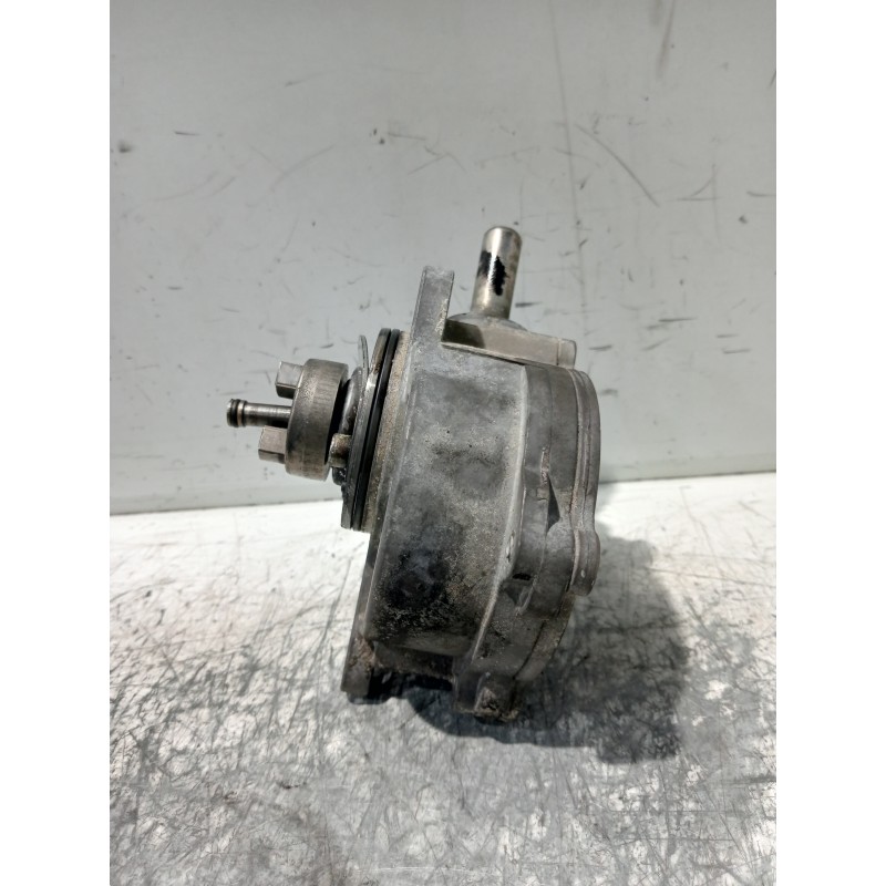 Recambio de depresor freno / bomba vacio para mercedes clase c (w203) berlina 2.2 cdi cat referencia OEM IAM A6462300165  