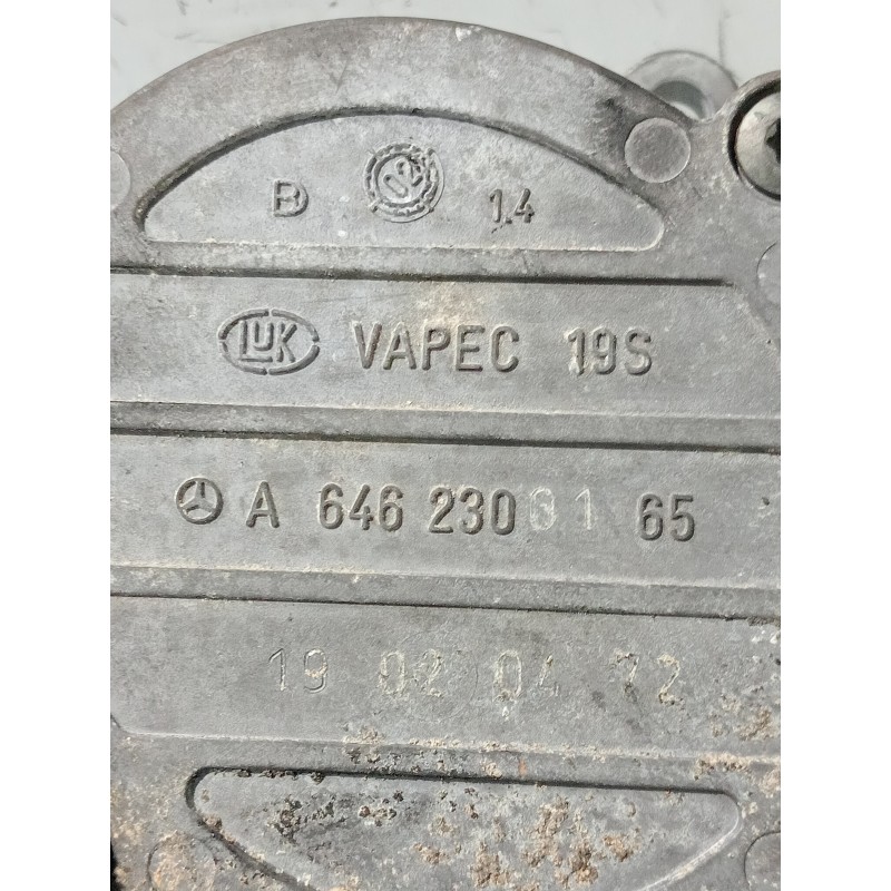 Recambio de depresor freno / bomba vacio para mercedes clase c (w203) berlina 2.2 cdi cat referencia OEM IAM A6462300165  