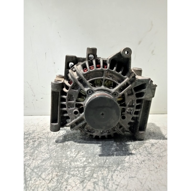 Recambio de alternador para mercedes clase c (w203) berlina 2.2 cdi cat referencia OEM IAM A0131540002 0124625014 