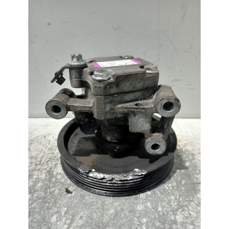 Recambio de bomba direccion para mercedes clase c (w203) berlina 2.2 cdi cat referencia OEM IAM A0044661301  