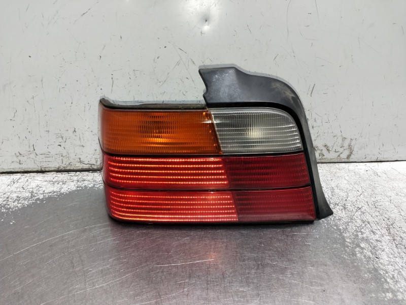 Recambio de piloto trasero izquierdo para bmw serie 3 berlina (e36) referencia OEM IAM   