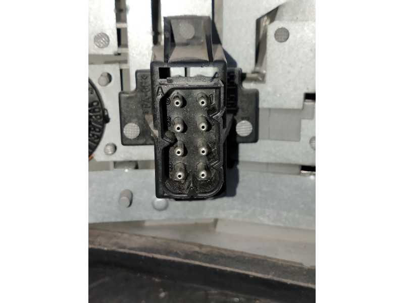 Recambio de piloto trasero izquierdo para bmw serie 3 berlina (e36) referencia OEM IAM   