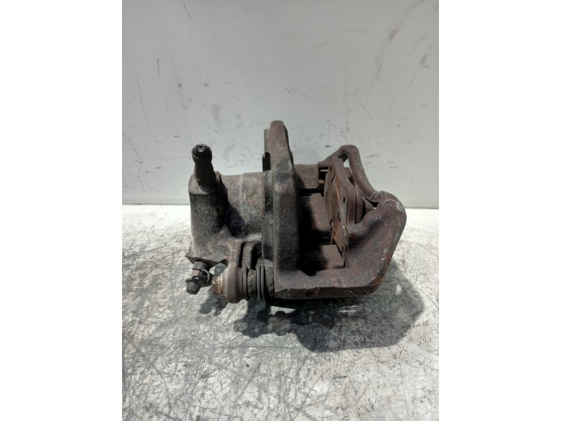 Recambio de pinza freno delantera derecha para mercedes clase c (w203) berlina 2.2 cdi cat referencia OEM IAM 6850/E  