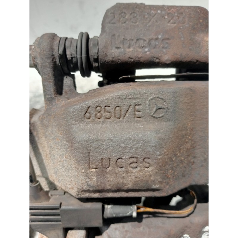 Recambio de pinza freno delantera derecha para mercedes clase c (w203) berlina 2.2 cdi cat referencia OEM IAM 6850/E  