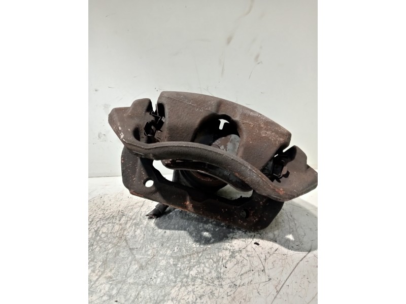 Recambio de pinza freno delantera izquierda para mercedes clase c (w203) berlina 2.2 cdi cat referencia OEM IAM 6849/E  