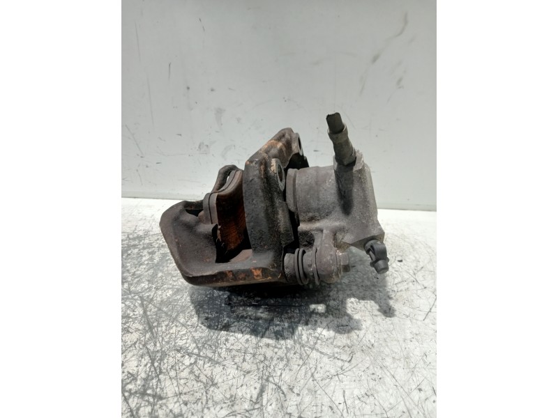 Recambio de pinza freno delantera izquierda para mercedes clase c (w203) berlina 2.2 cdi cat referencia OEM IAM 6849/E  