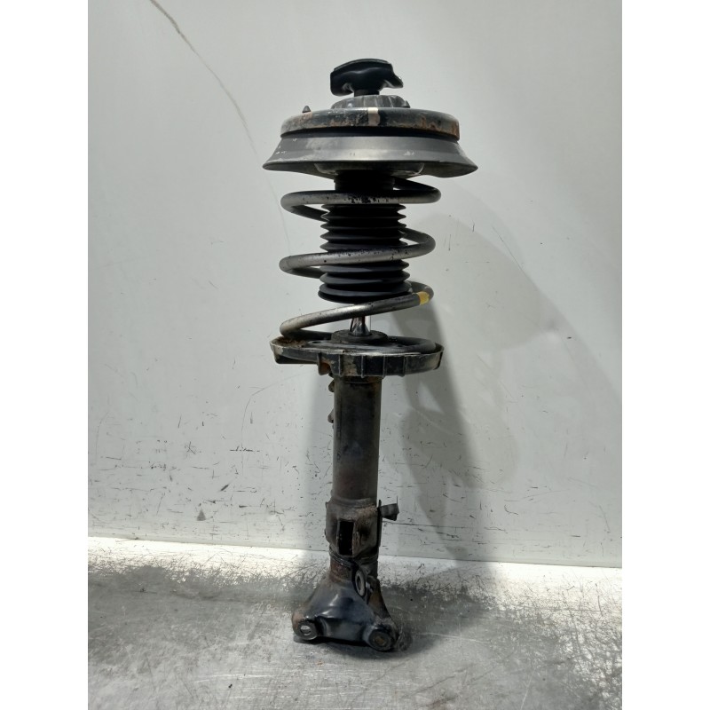Recambio de amortiguador delantero para mercedes clase c (w203) berlina 2.2 cdi cat referencia OEM IAM A2033204130 824904553994 