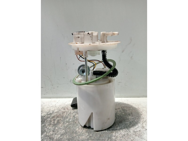 Recambio de bomba combustible para hyundai i20 referencia OEM IAM 311101J000  