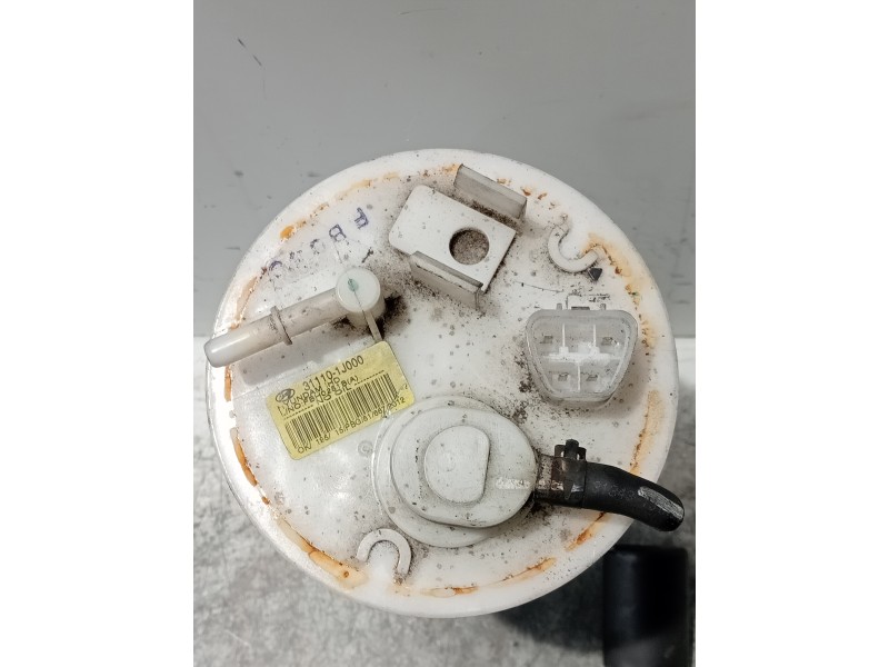Recambio de bomba combustible para hyundai i20 referencia OEM IAM 311101J000  