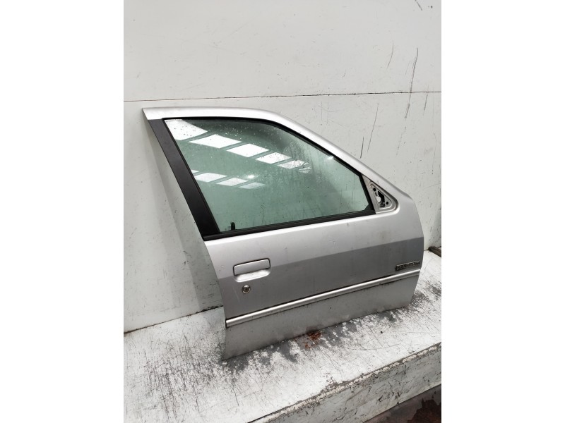 Recambio de puerta delantera derecha para peugeot 306 break boulebard referencia OEM IAM   5P