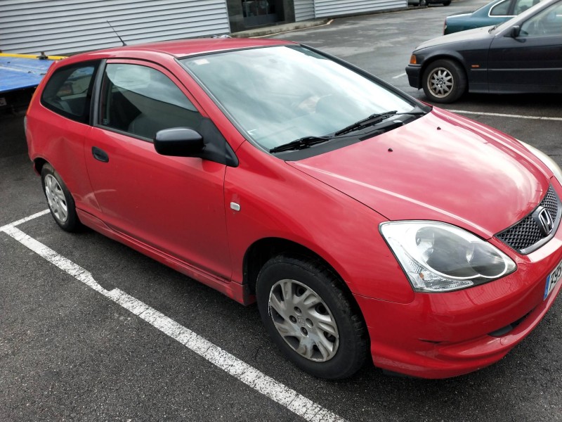 honda civic berlina 3 (ep1/2) del año 2004