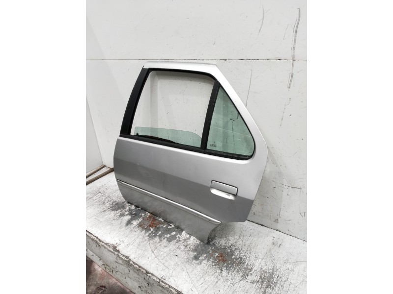 Recambio de puerta trasera izquierda para peugeot 306 break boulebard referencia OEM IAM   5P