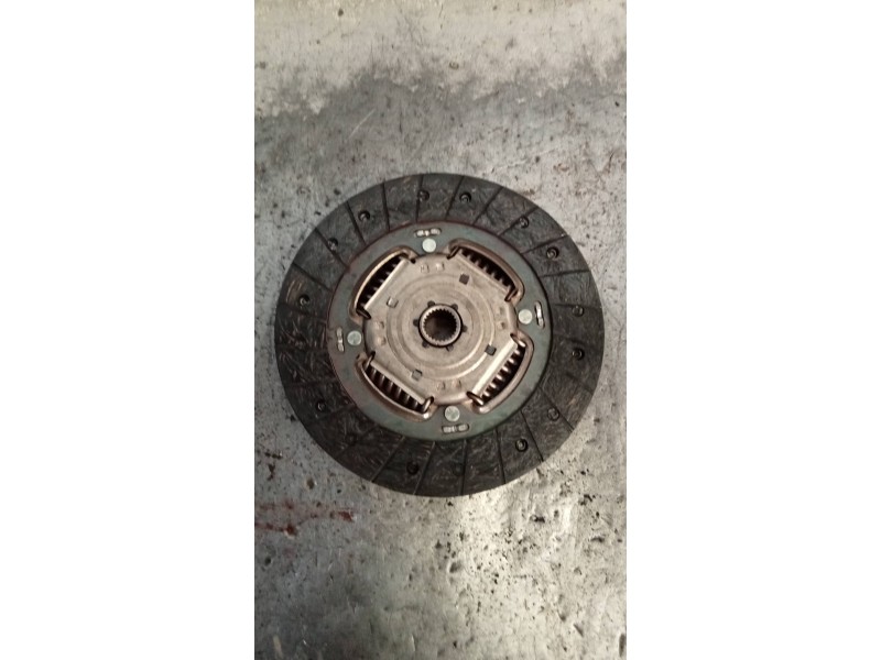 Recambio de kit embrague para dacia dokker ambiance referencia OEM IAM   