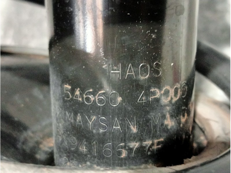 Recambio de amortiguador delantero derecho para hyundai i20 referencia OEM IAM 546604P000  