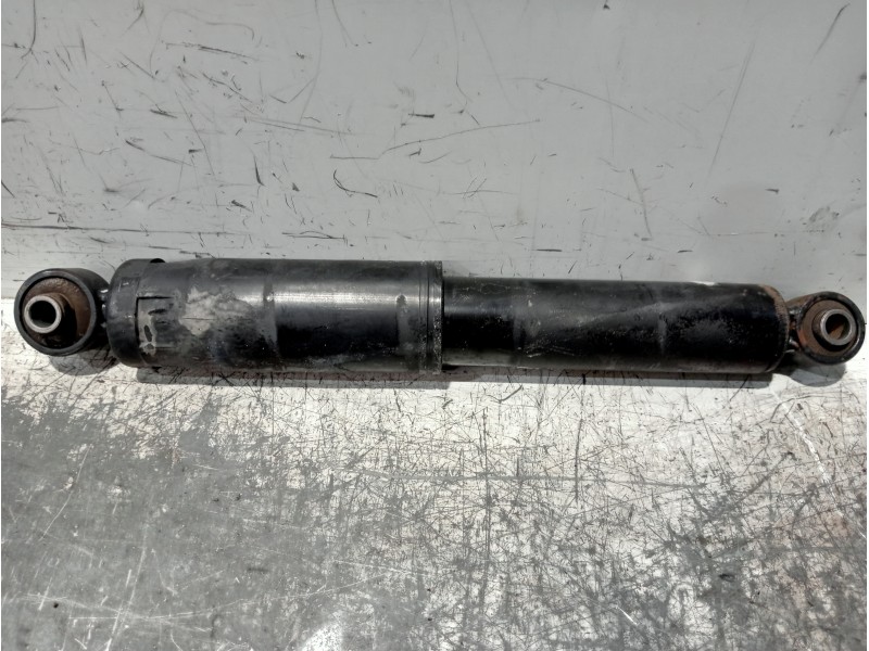 Recambio de amortiguador trasero izquierdo para hyundai i20 referencia OEM IAM 7416606F 553004P000 