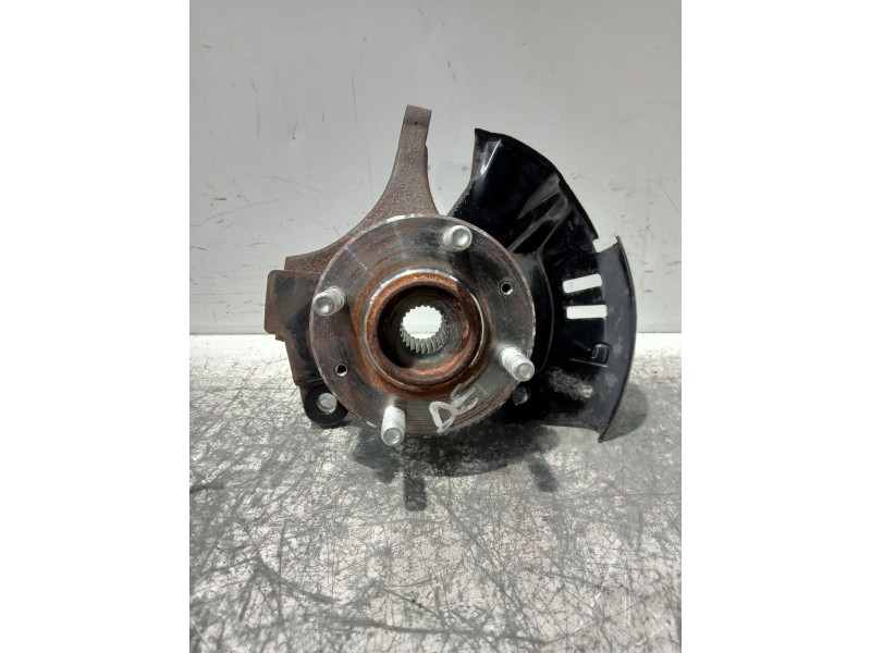Recambio de mangueta delantera derecha para hyundai i20 referencia OEM IAM   