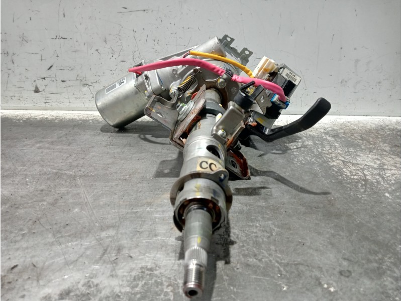 Recambio de columna direccion para hyundai i20 referencia OEM IAM 563001J700 5WY7909B GM46100300E1