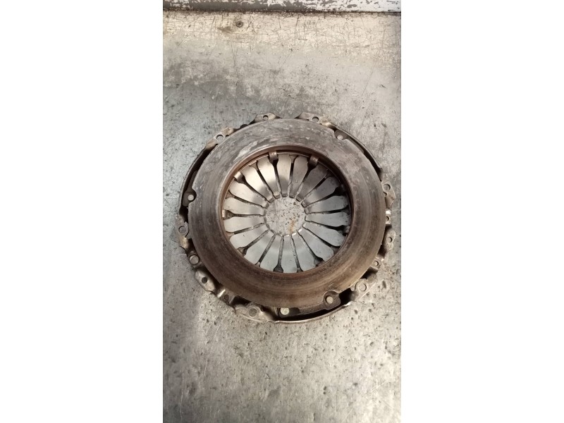 Recambio de kit embrague para dacia dokker ambiance referencia OEM IAM   