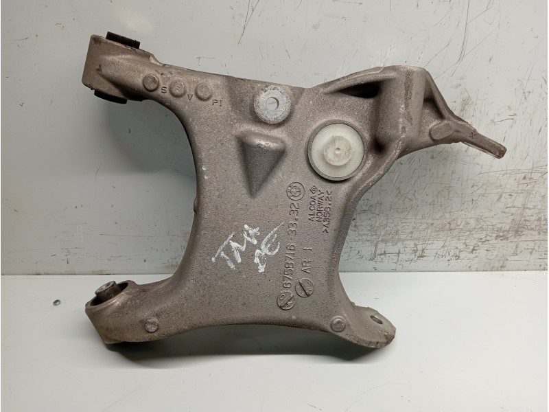 Recambio de brazo suspension inferior trasero derecho para bmw serie 5 touring (e61) referencia OEM IAM 6758716  