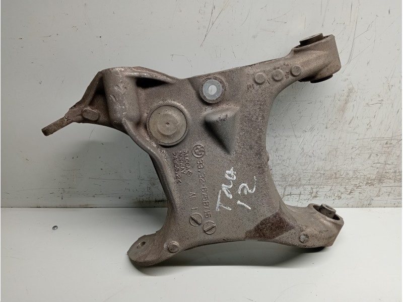 Recambio de brazo suspension inferior trasero izquierdo para bmw serie 5 touring (e61) referencia OEM IAM 6758715  