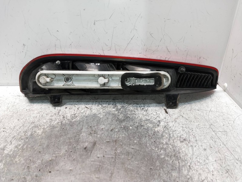 Recambio de piloto trasero derecho para ford focus sportbreak (cap) ghia referencia OEM IAM   