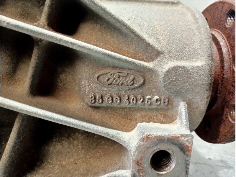 Recambio de diferencial trasero para ford sierra berlina referencia OEM IAM 85004025CB  