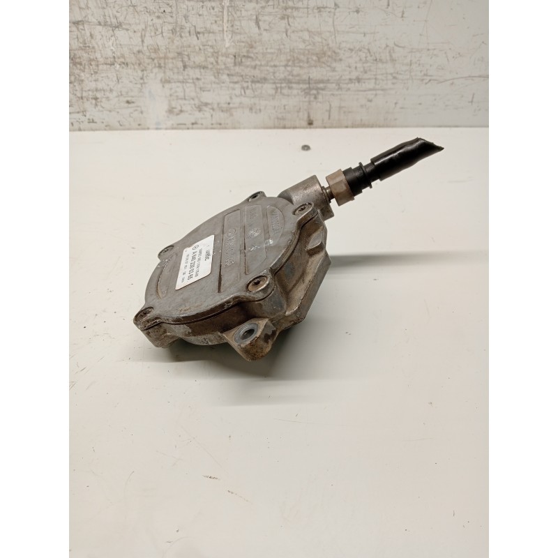 Recambio de depresor freno / bomba vacio para mercedes clase a (w169) a 180 cdi (169.007) referencia OEM IAM A6402300365 2000000