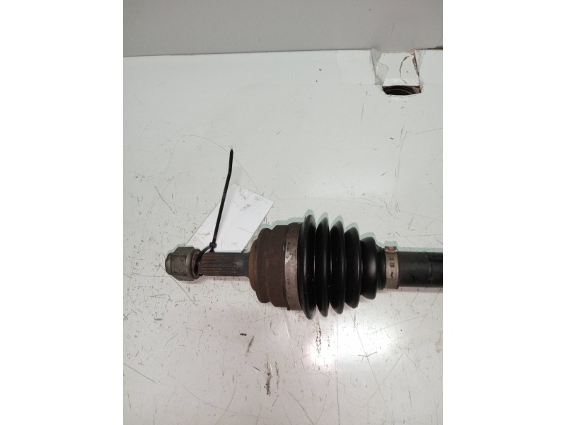 Recambio de transmision delantera derecha para peugeot 208 like referencia OEM IAM 9603959680  