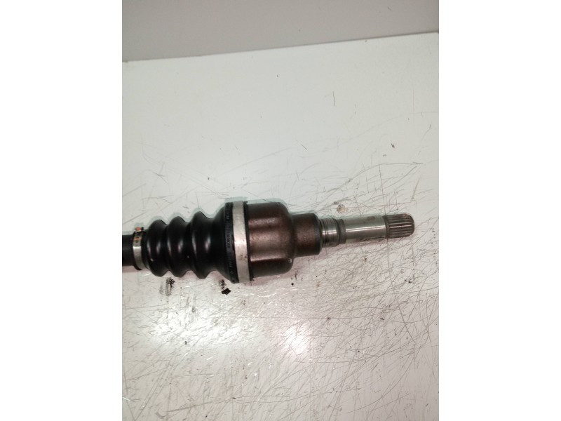 Recambio de transmision delantera derecha para peugeot 208 like referencia OEM IAM 9603959680  