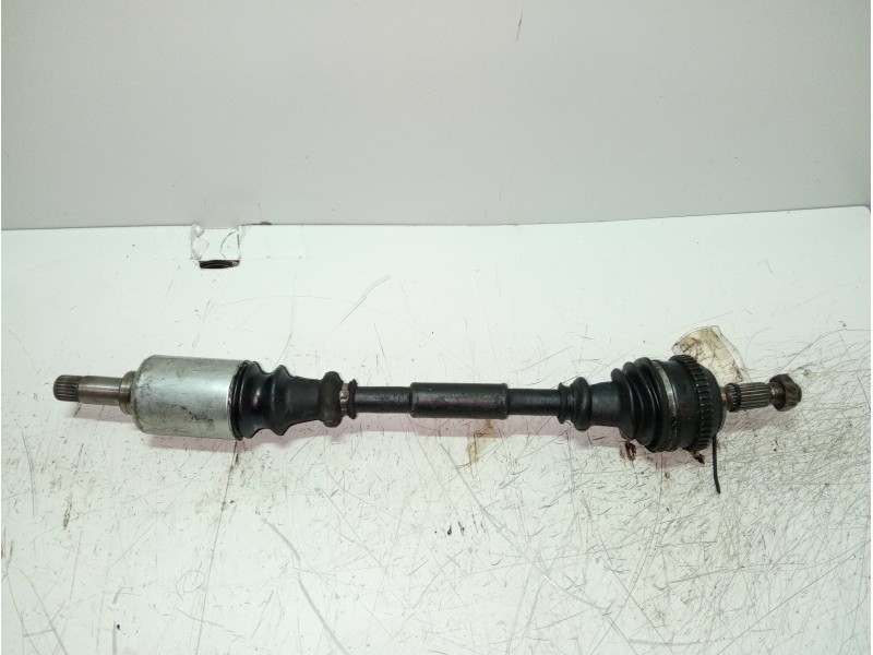 Recambio de transmision delantera izquierda para peugeot 106 (s1) referencia OEM IAM   PLANA