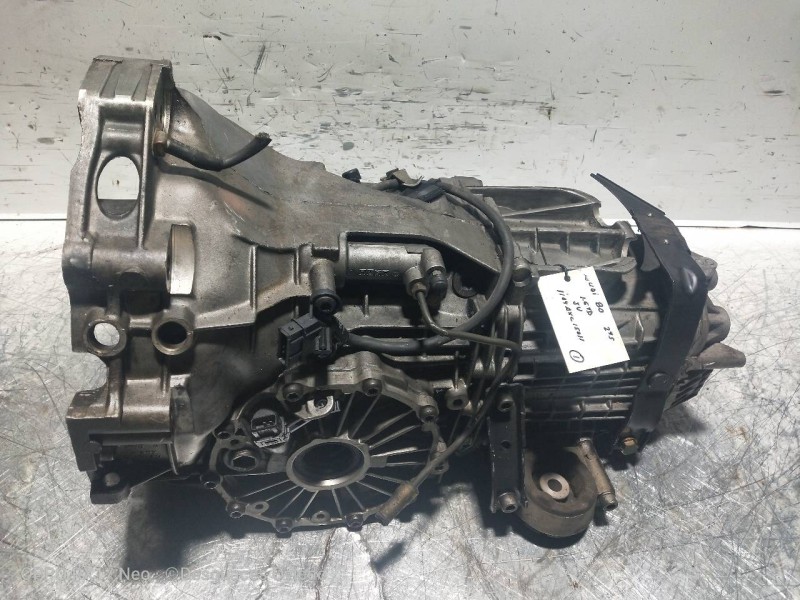 Recambio de caja cambios para audi 80 (811/813) referencia OEM IAM 104AXC 15011 