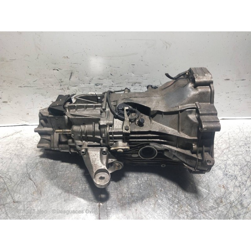 Recambio de caja cambios para audi 80 (811/813) referencia OEM IAM 104AXC 15011 