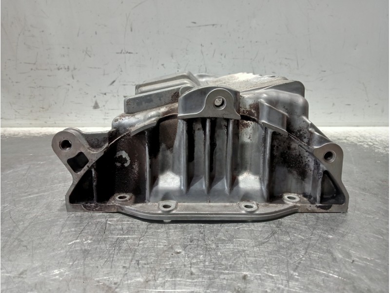 Recambio de carter para seat leon (1p1) referencia OEM IAM 06A103603  