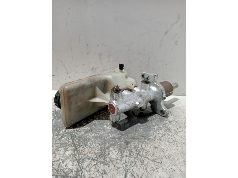 Recambio de bomba freno para nissan primastar (x83) avantour 7 asientos distancia entre ejes corta 2,84t referencia OEM IAM 3206