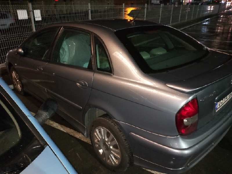 citroen c5 berlina del año 2003