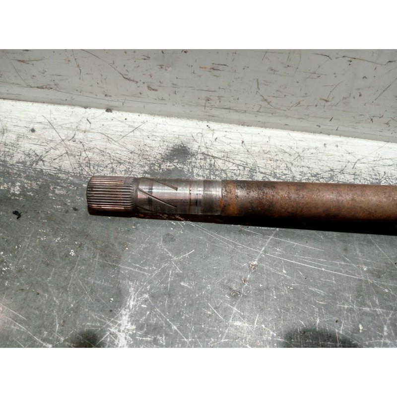 Recambio de transmision delantera derecha para nissan primastar (x83) avantour 7 asientos distancia entre ejes corta 2,84t refer