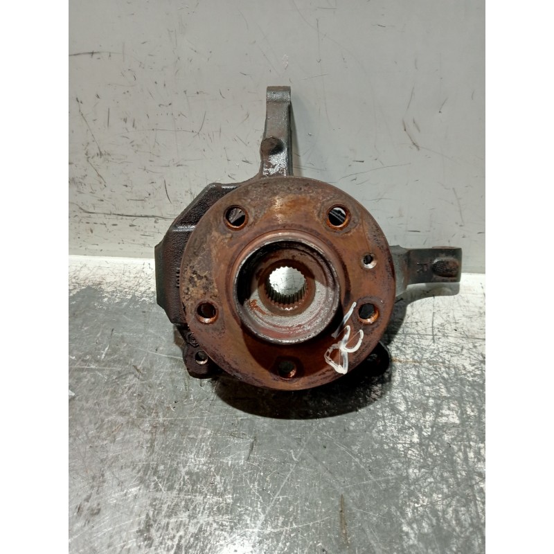 Recambio de mangueta delantera derecha para nissan primastar (x83) avantour 7 asientos distancia entre ejes corta 2,84t referenc